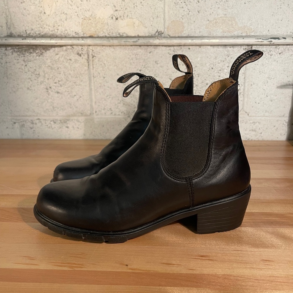 Blundstone 1671 Heeled Chelsea Boot